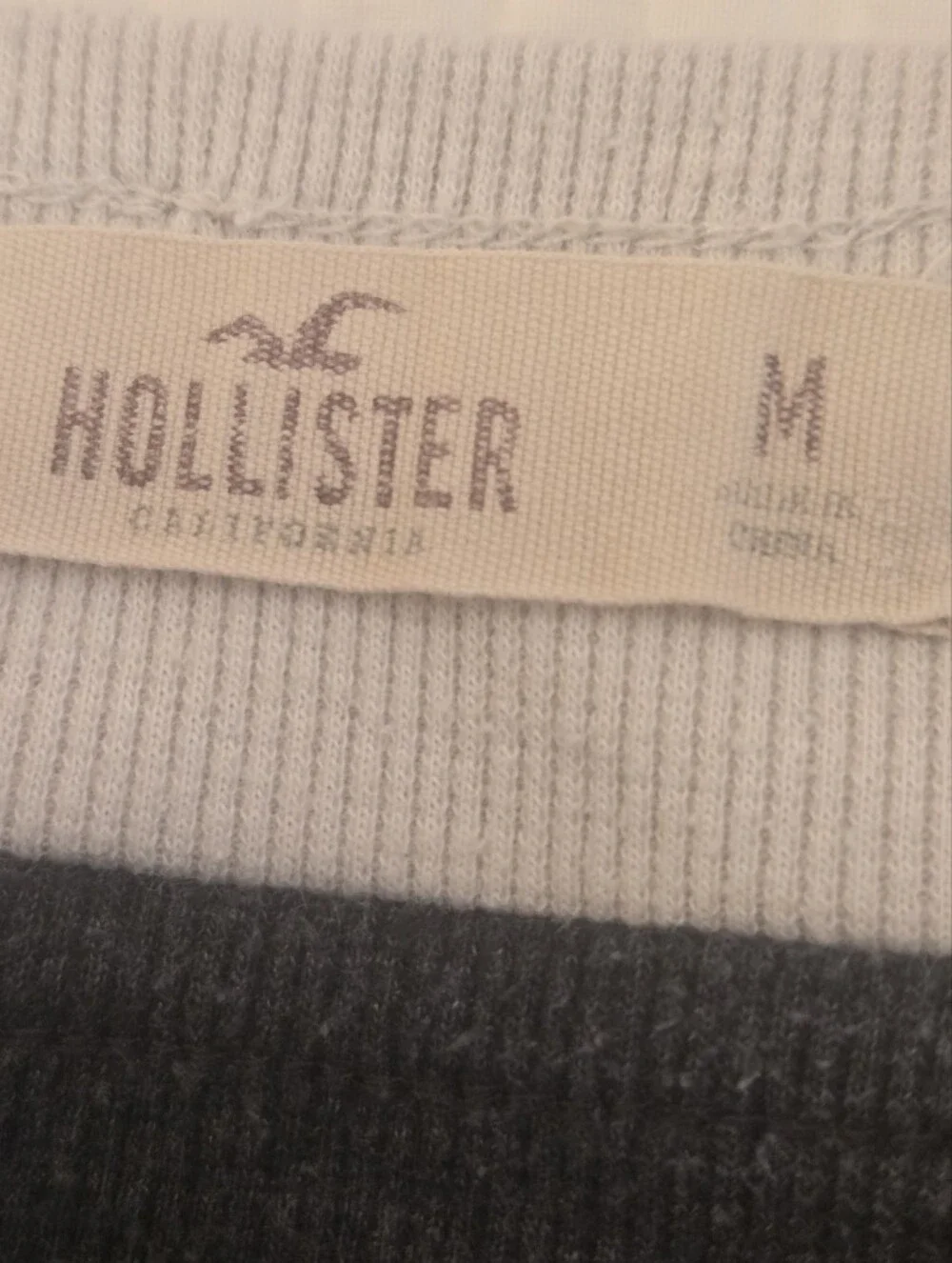 Hollister Girls' Gray Sweatpants with Pink Logo Size Medium